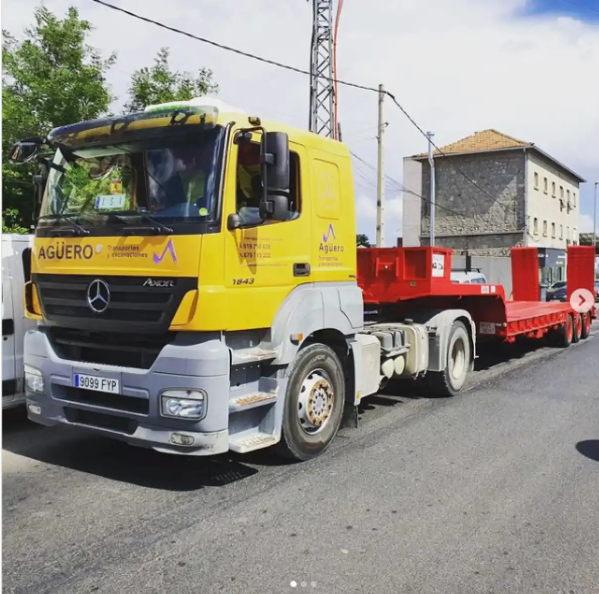 camion 2 Aguero Transportes y Excavaciones