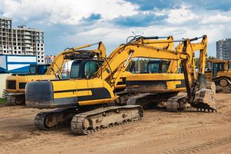 brazo grua Aguero Transportes y Excavaciones